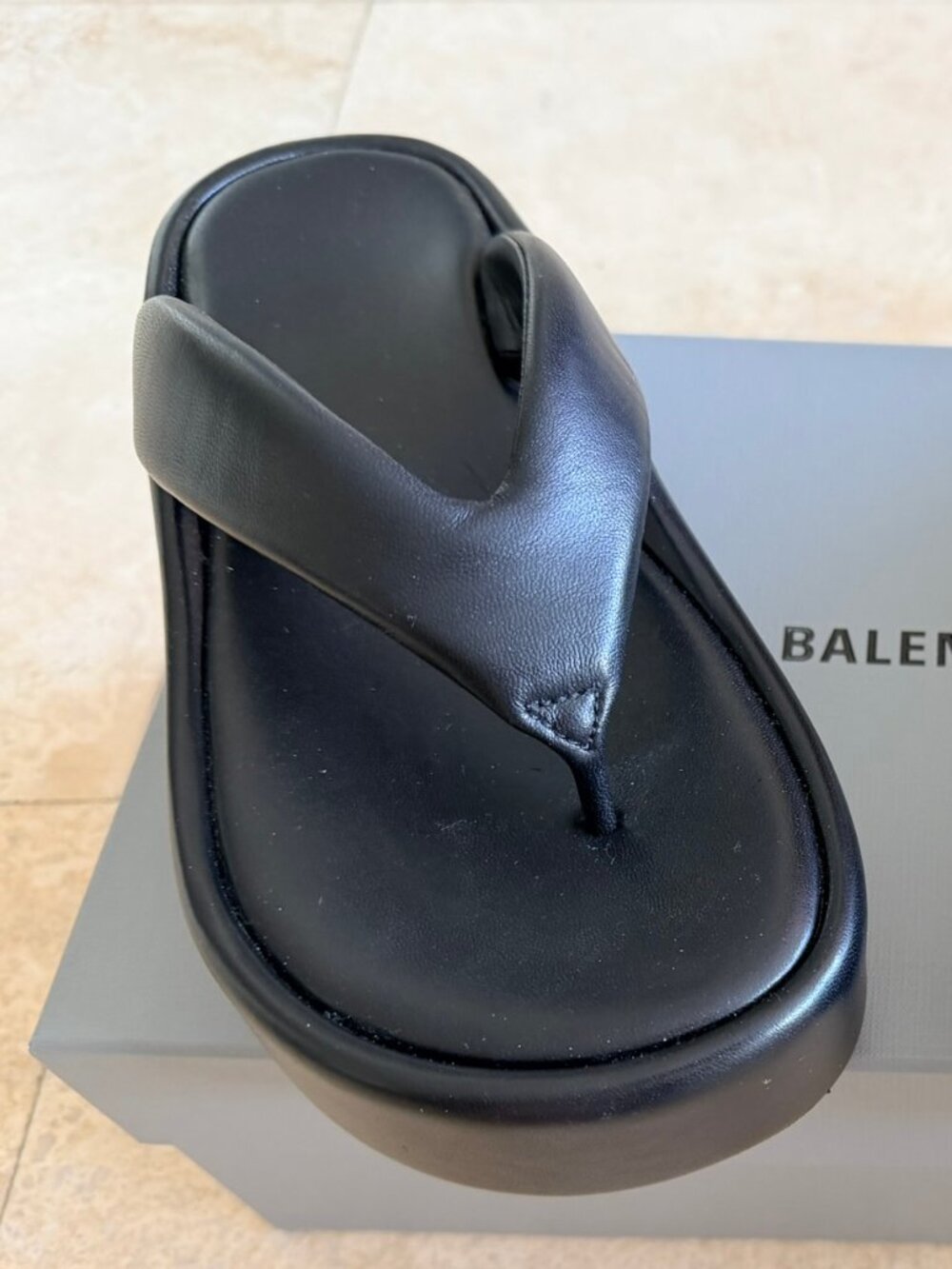 Balenciaga Platform Thong Sandals – Black – Box Included Size 8